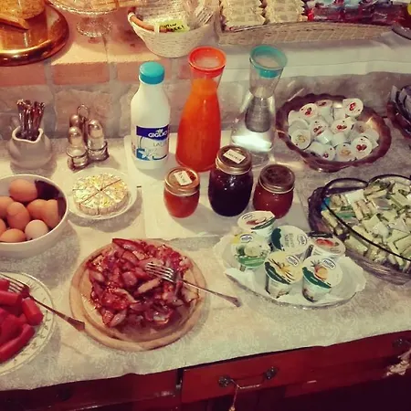 Le Corone Bed & Breakfast 3*